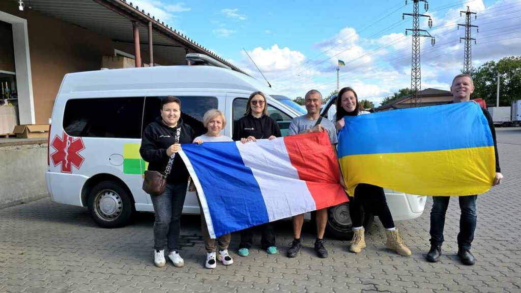 Vous souhaitez être bénévole pour soutenir l'Ukraine dans notre association humanitaire ? Postulez maintenant, nous avons besoin de votre aide et de votre soutien pour agir et sauver des vies en Ukraine