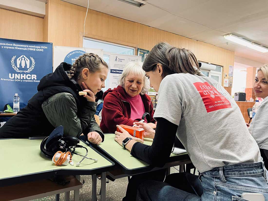 Faites un don à l'Ukraine pour les cliniques mobiles qui soignent les soldats et civils blessés